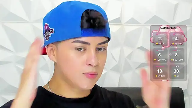 Snapshot of Sam_Daves chatting on November 22, 2025, 2:49 pm Sam Daves online show from November 22, 2025, 2:49 pm