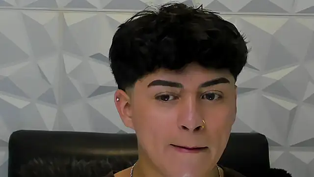 Snapshot of Sam_Daves chatting on November 21, 2025, 1:54 pm Sam Daves online show from November 21, 2025, 1:54 pm