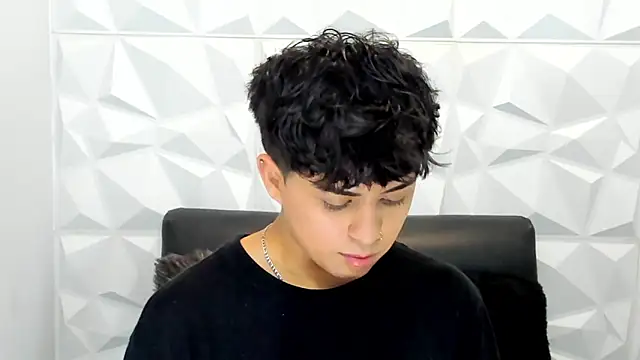 Snapshot of Sam_Daves chatting on November 14, 2025, 1:48 pm Sam Daves online show from November 14, 2025, 1:48 pm