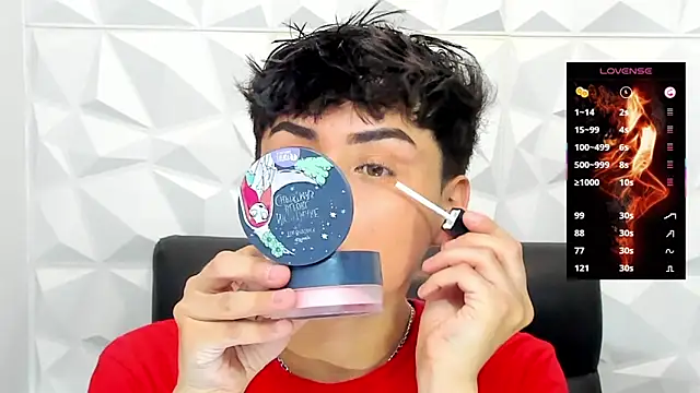 Snapshot of Sam_Daves chatting on November 15, 2025, 2:32 pm Sam Daves online show from November 15, 2025, 2:32 pm