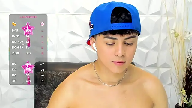 Snapshot of Sam_Daves chatting on November 6, 2025, 1:26 pm Sam Daves online show from November 6, 2025, 1:26 pm