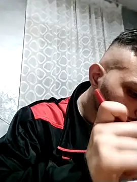 Snapshot of Francescodicristina44 chatting on February 13, 2026, 11:05 pm Francescodicristina44 online show from February 13, 2026, 11:05 pm