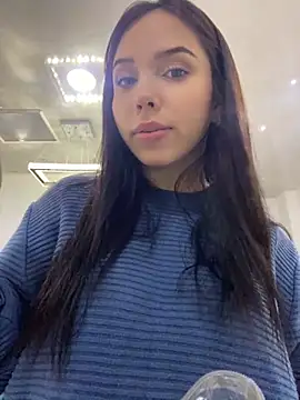 Snapshot of LunaCandy_ chatting on September 9, 2025, 12:58 pm LunaCandy online show from September 9, 2025, 12:58 pm