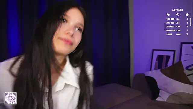 MayAgard online show from September 24, 2025, 7:20 pm