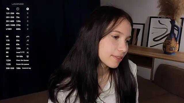 MayAgard online show from September 20, 2025, 7:08 pm