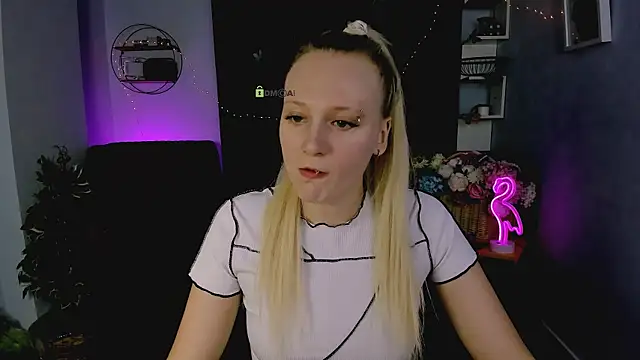 Snapshot of madam_uliis chatting on November 28, 2025, 1:33 pm madam uliis online show from November 28, 2025, 1:33 pm