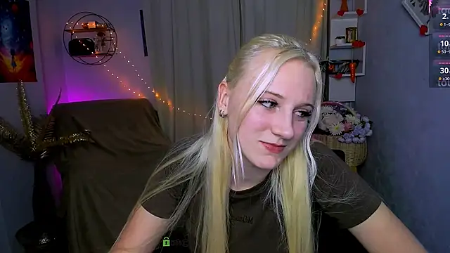 madam uliis online show from April 2, 2026, 5:08 pm