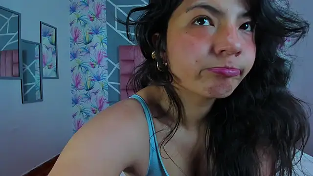 Snapshot of Asaray_T chatting on March 14, 2025, 5:57 pm Asaray T online show from March 14, 2025, 5:57 pm