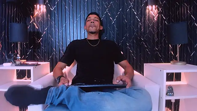 Snapshot of Gregory_Sforza chatting on February 4, 2026, 7:09 pm Gregory Sforza online show from February 4, 2026, 7:09 pm