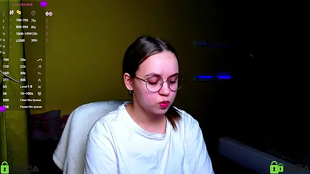 Lilysweet13 online show from January 17, 2026, 5:16 pm