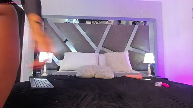 Daia Ortiz online show from March 23, 2025, 5:10 am