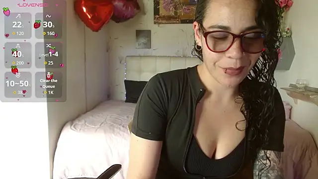 Snapshot of mia_velvet1 chatting on March 31, 2026, 4:09 pm mia velvet1 online show from March 31, 2026, 4:09 pm