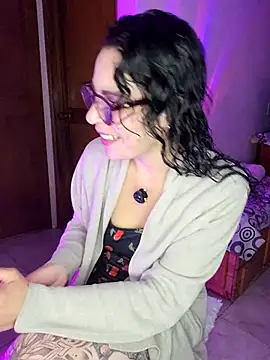 Snapshot of mia_velvet1 chatting on March 23, 2026, 10:48 am mia velvet1 online show from March 23, 2026, 10:48 am