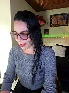 Snapshot of mia_velvet1 chatting on March 4, 2026, 5:53 pm mia velvet1 online show from March 4, 2026, 5:53 pm