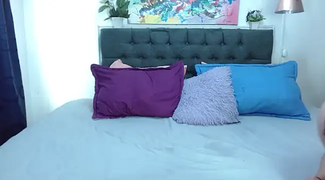 mia velvet1 online show from March 11, 2025, 5:13 pm