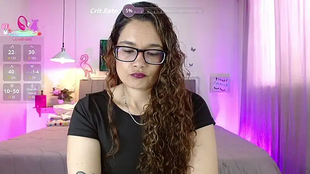 Rose Thompson1 online show from April 12, 2026, 1:36 pm