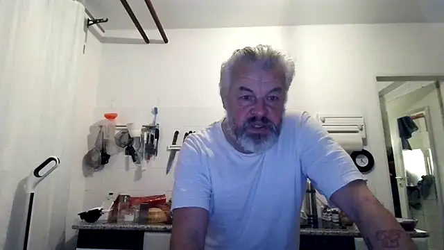 Berg Boy online show from December 19, 2025, 5:21 am