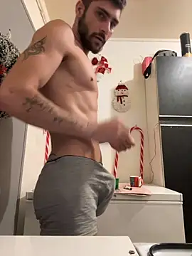 Hugo34bg online show from November 18, 2025, 2:27 am