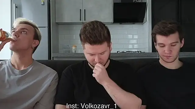 boys sobolisha online show from October 7, 2025, 1:56 pm