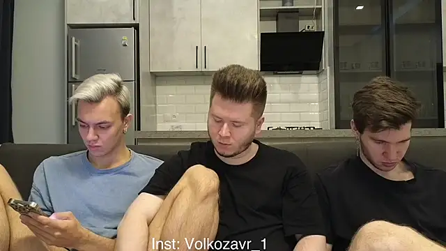 boys sobolisha online show from October 1, 2025, 2:32 pm