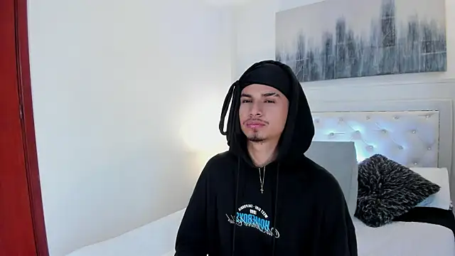 MathewAdams online show from September 30, 2025, 6:36 pm