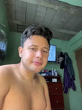 Mr brian03 online show from November 7, 2025, 4:55 pm