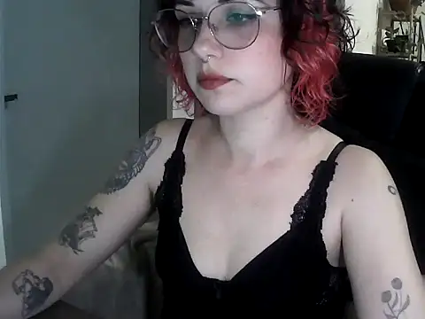 Acid Girl Ofc online show from October 15, 2025, 3:16 am