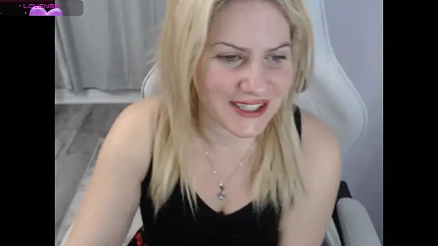 BellaStar84 online show from October 26, 2025, 8:37 am