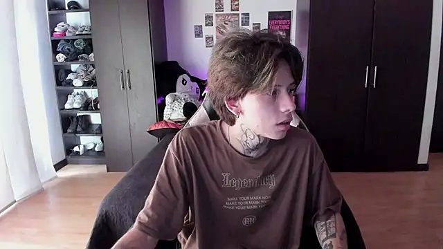 xIce Boy online show from February 10, 2026, 1:54 pm