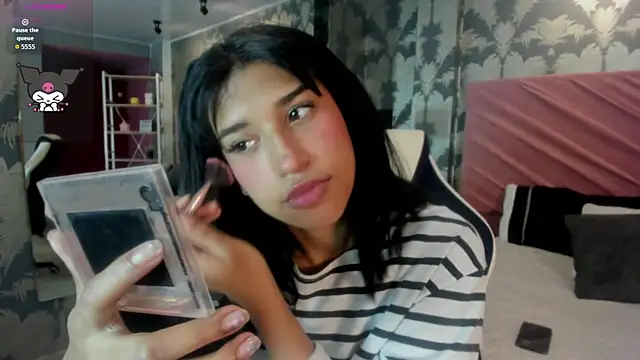 Karin Ks online show from September 30, 2025, 7:20 pm