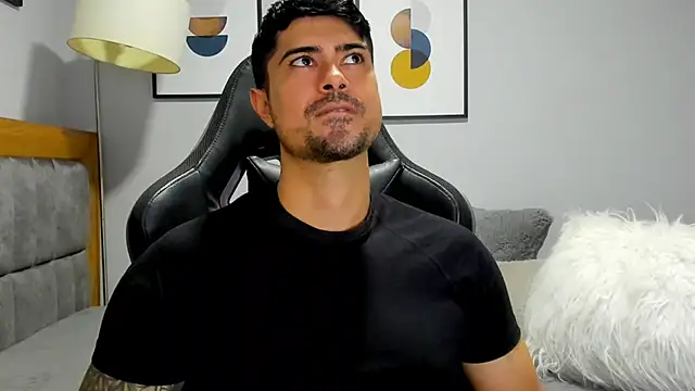 Dante Storm online show from November 6, 2025, 4:05 am