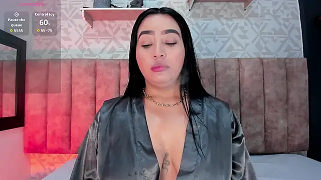 MelinaCruz online show from September 16, 2025, 4:24 am