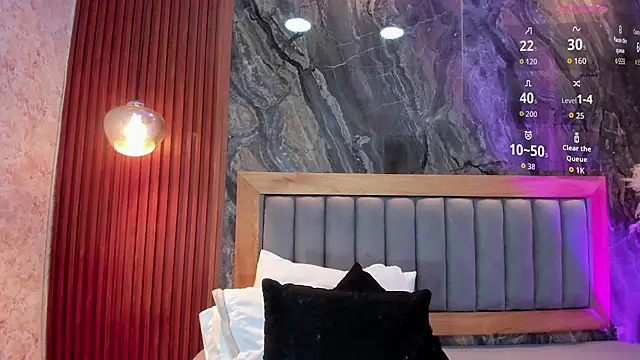 MelinaCruz online show from February 12, 2026, 12:38 pm