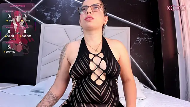 JulietSofia online show from May 28, 2026, 7:53 pm