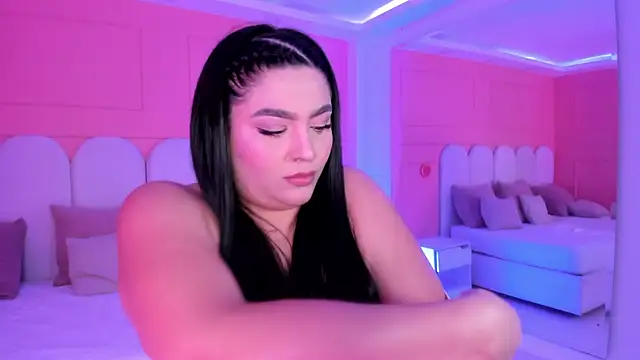 eva sainnt online show from April 6, 2026, 1:34 am