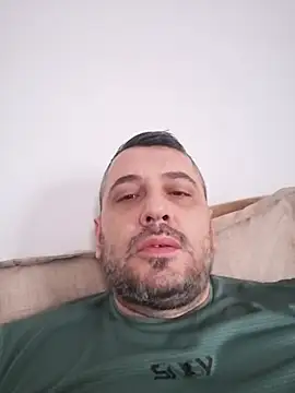 yourflowerpink online show from December 16, 2025, 7:56 am