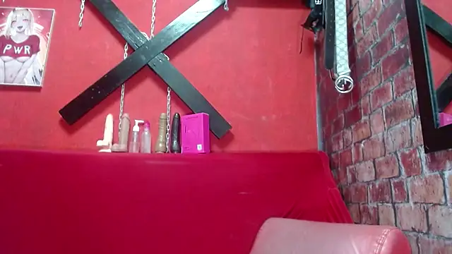 Tracy KS online show from September 28, 2025, 2:29 am