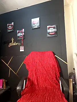 Tracy KS online show from September 12, 2025, 7:46 pm