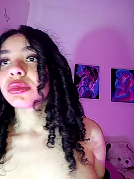 Tracy KS online show from March 18, 2025, 7:01 pm