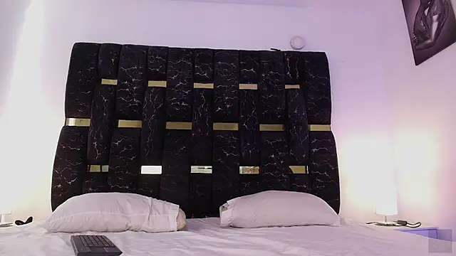 chris blake   online show from February 17, 2026, 7:22 pm