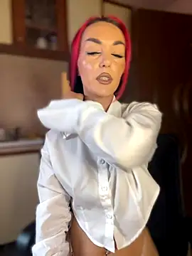 Snapshot of MeganFoxiy chatting on October 25, 2025, 5:06 am MeganFoxiy online show from October 25, 2025, 5:06 am