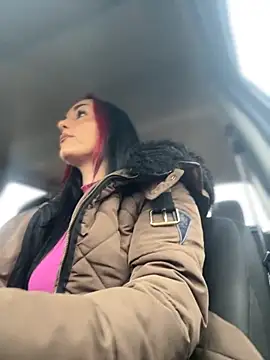 Snapshot of MeganFoxiy chatting on November 16, 2025, 6:07 am MeganFoxiy online show from November 16, 2025, 6:07 am