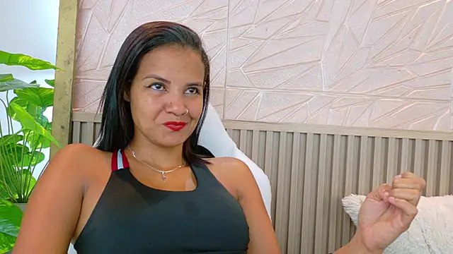 Gaviluc  online show from April 24, 2026, 12:18 pm