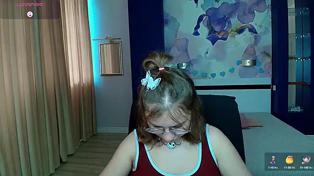 AngelinaLow online show from October 16, 2025, 11:29 am