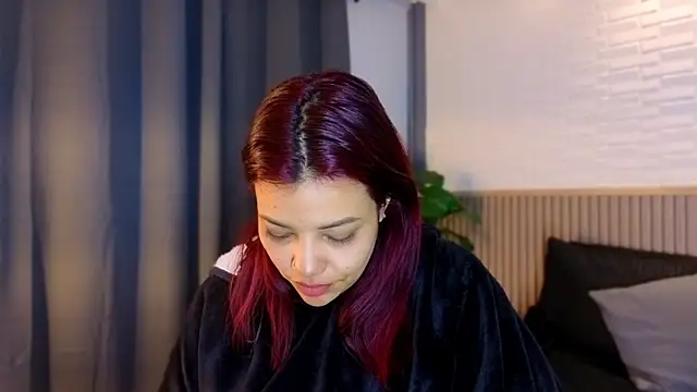 TiffanyWalk online show from January 10, 2026, 11:49 am