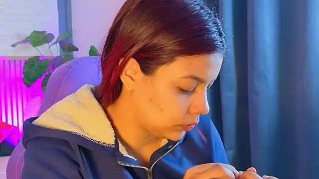 TiffanyWalk online show from March 5, 2026, 12:24 pm