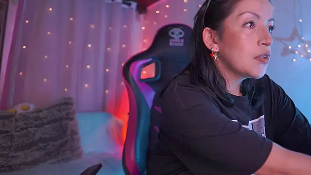 Madison Mayer online show from January 10, 2026, 2:01 pm