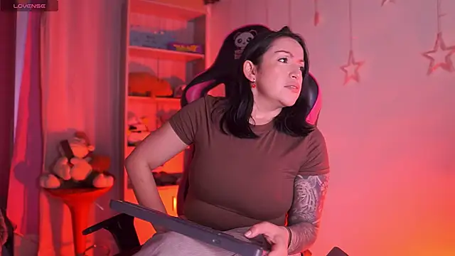 Madison Mayer online show from February 17, 2026, 12:57 pm