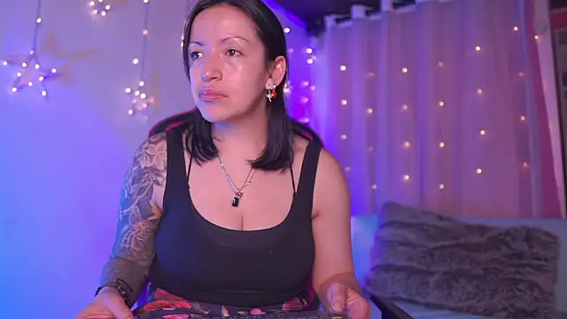 Madison Mayer online show from January 9, 2026, 1:40 pm