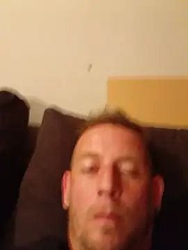 dav74girls online show from July 25, 2026, 9:54 pm